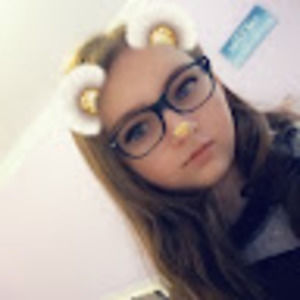 Meet your Posher, Ariela